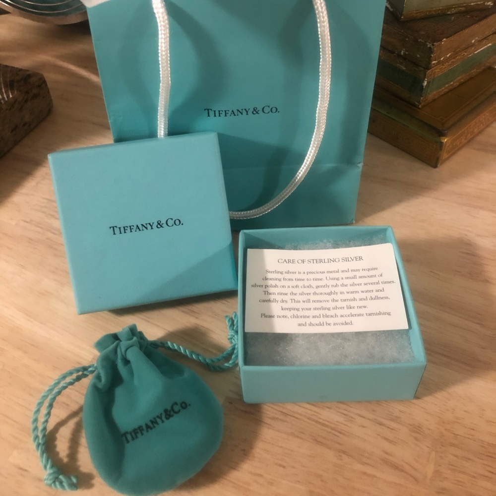 ‼️Sold‼️Tiffany & Co Wrappings